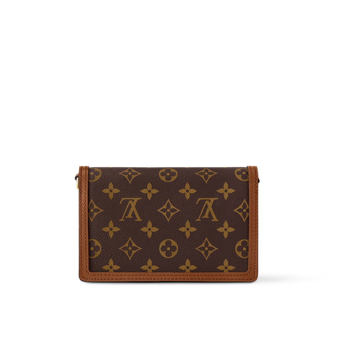 M68746 Dauphine Chain Wallet - Image 3