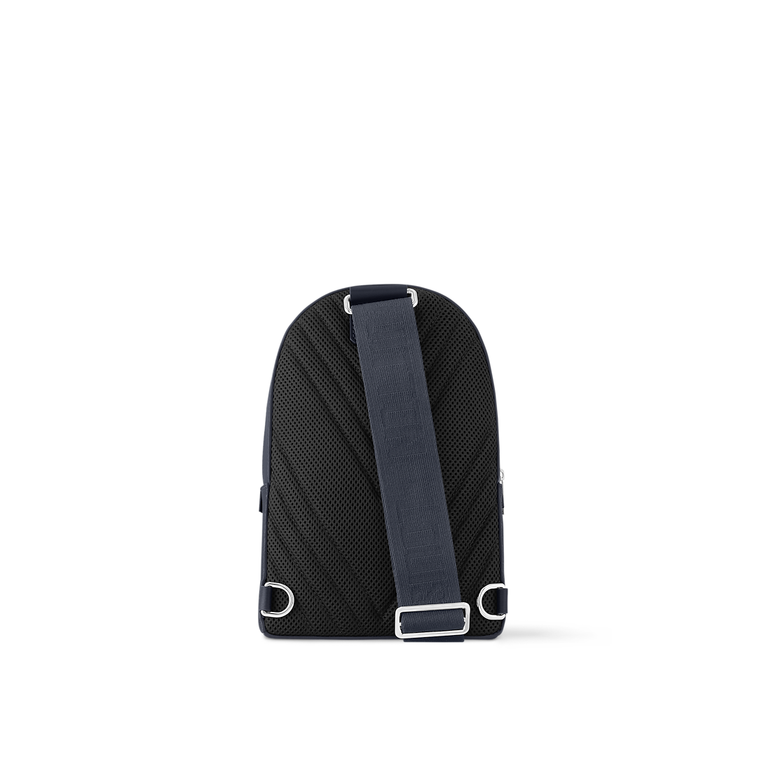M23736 M11601 Pilot Slingbag - Image 3