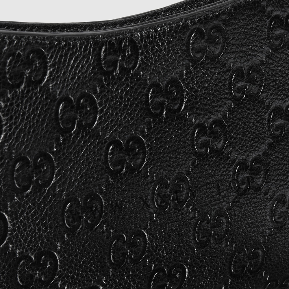 GG Emblem medium shoulder bag - Image 2
