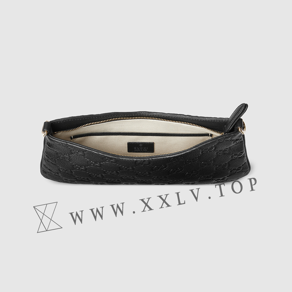 GG Emblem medium shoulder bag - Image 6
