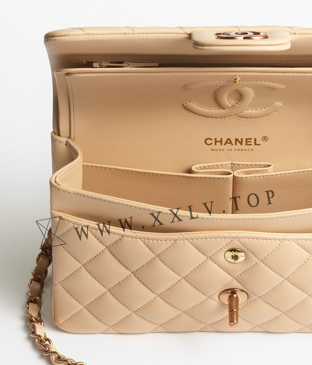 Small Classic Handbag - Image 3