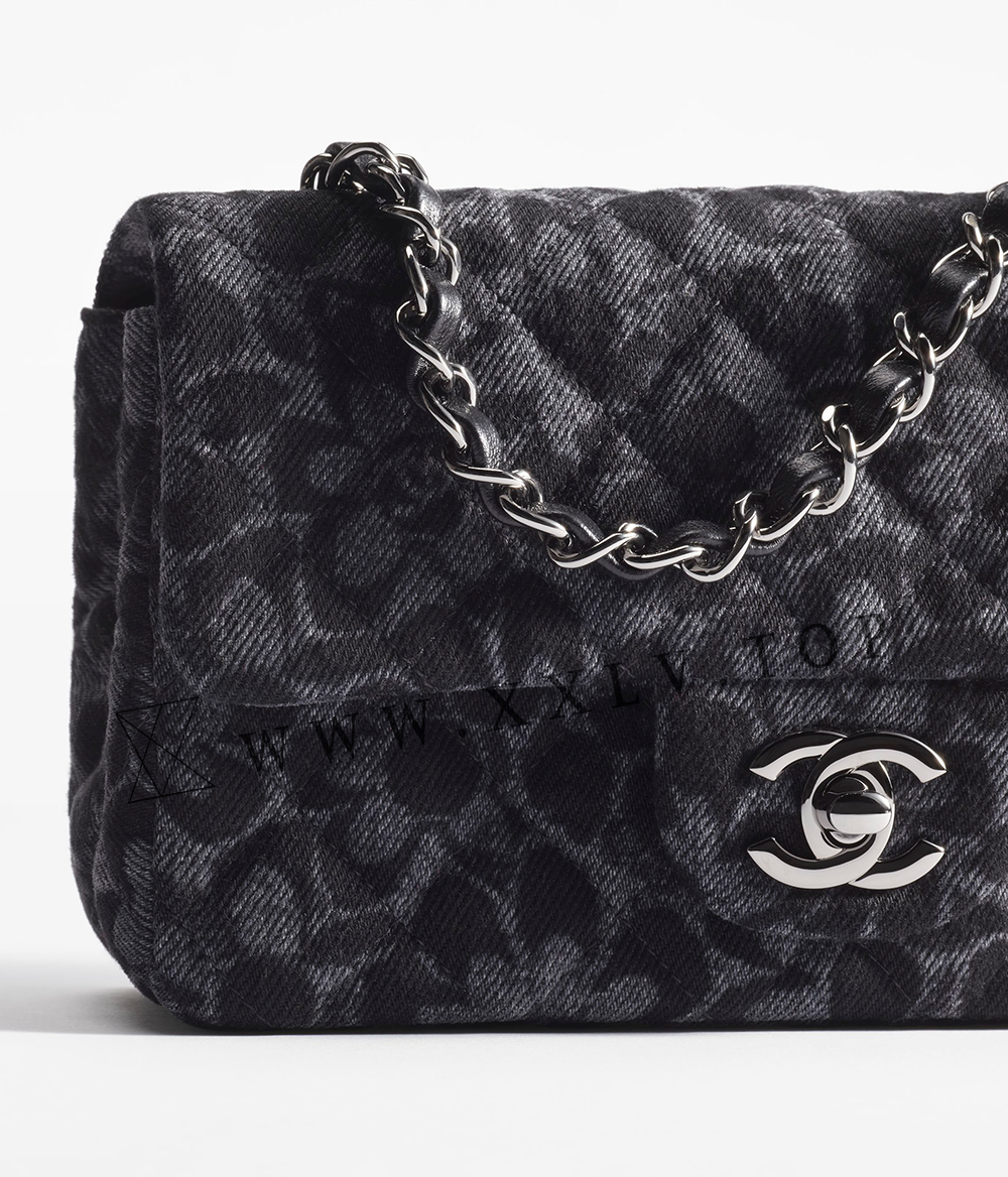 Classic 11.12 Handbag - Image 2