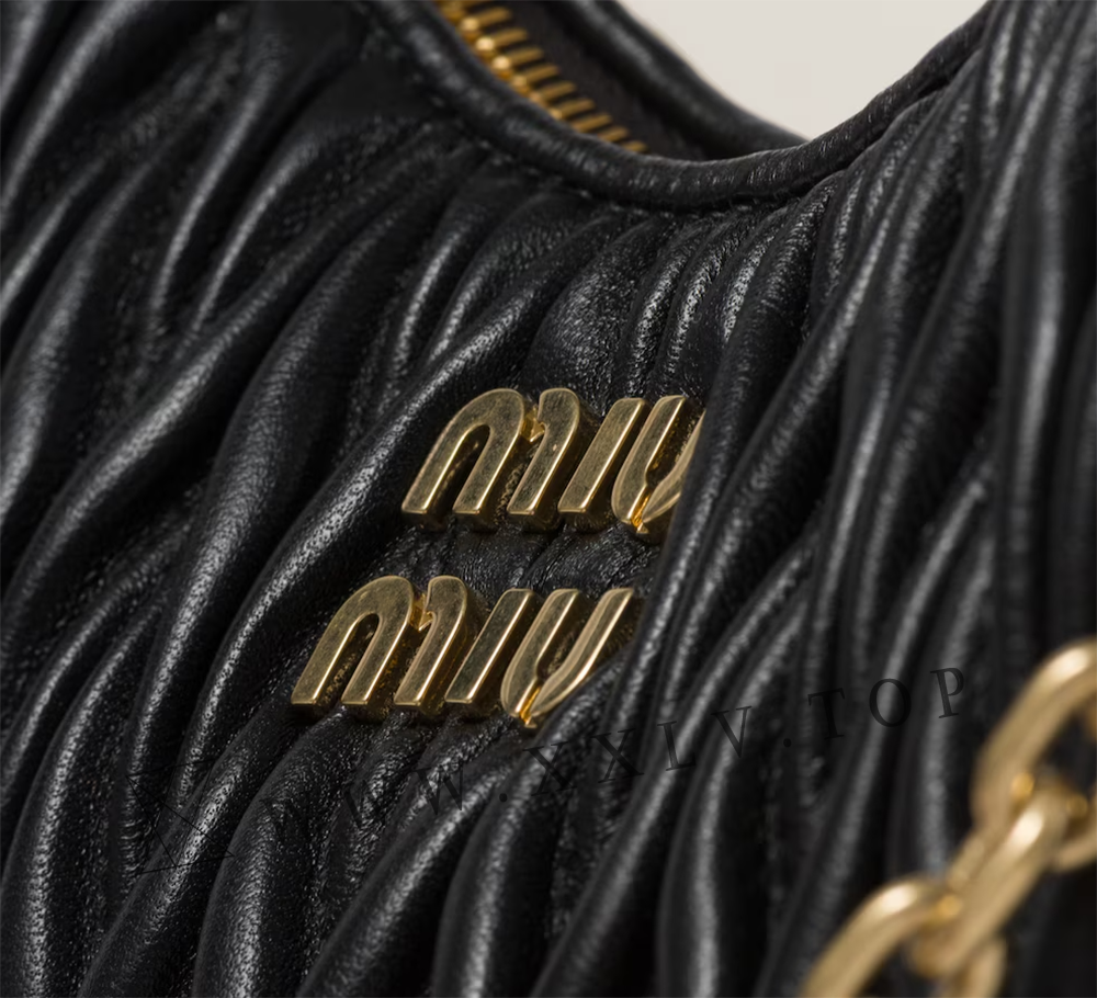Matelassé nappa leather shoulder bag - Image 2