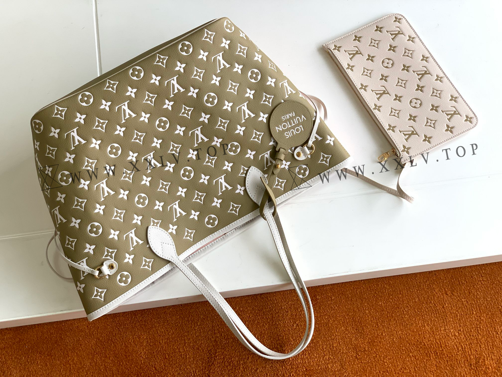 M46103 Neverfull MM - Image 2