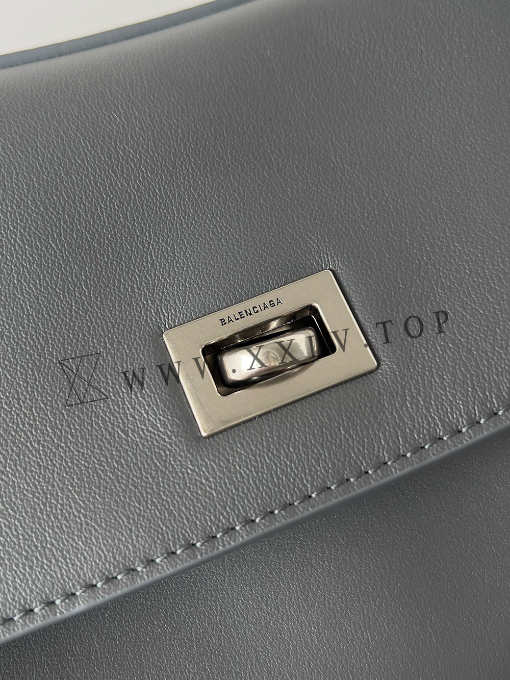 Women's Rodeo Medium Handbag in Grey - Image 6