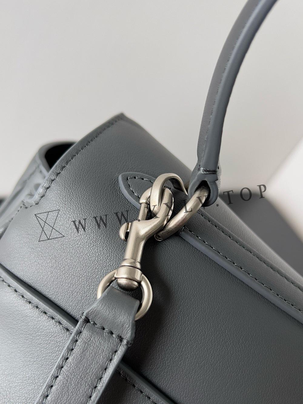 Women's Rodeo Medium Handbag in Grey - Image 4