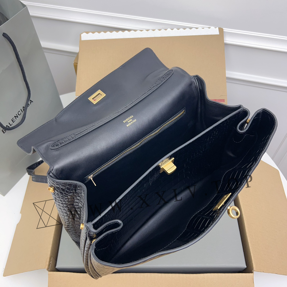 Women's Rodeo Medium Handbag in Black - Image 3