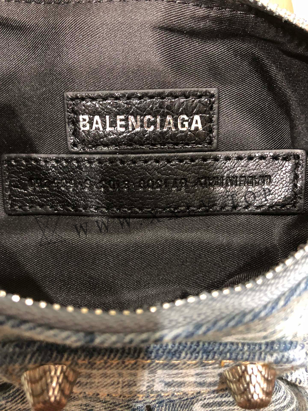 Women’s Le Cagole Xs Shoulder Bag - Image 6