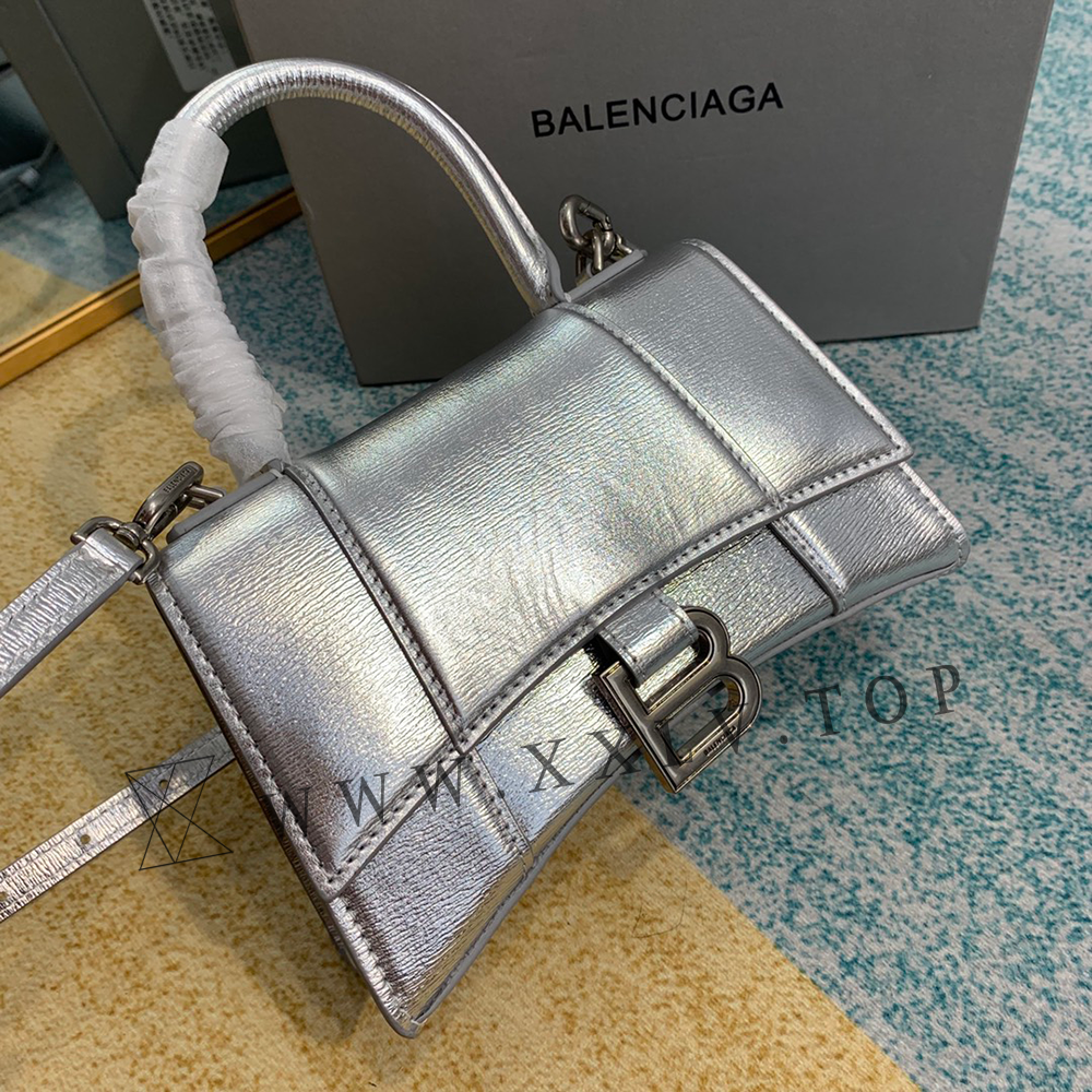 Women's Hourglass XS Handbag Box in Silver - Image 3