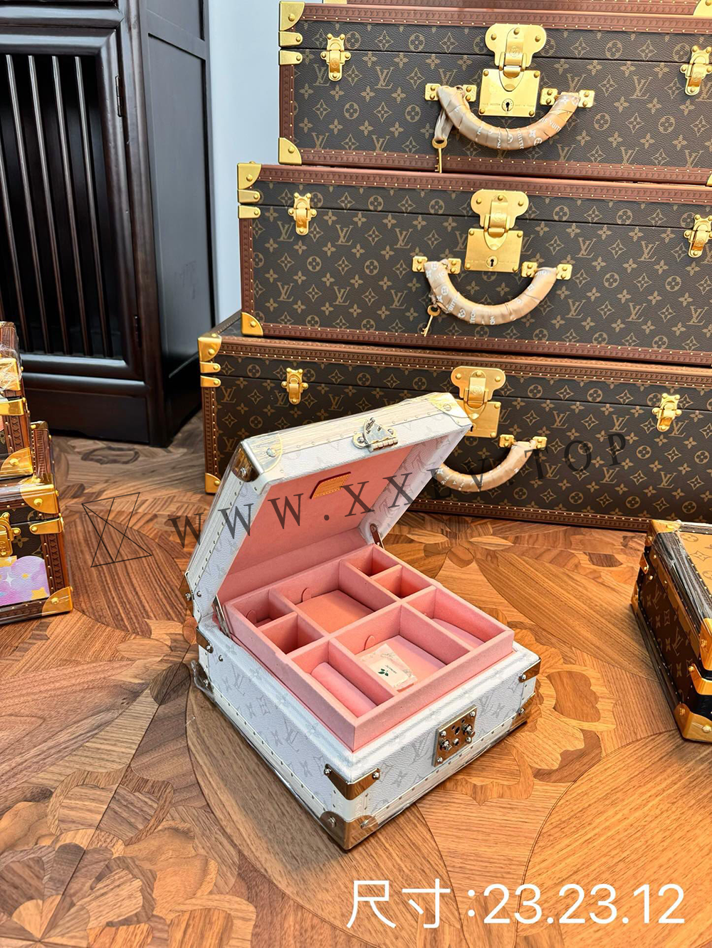Jewelry storage box - Image 5