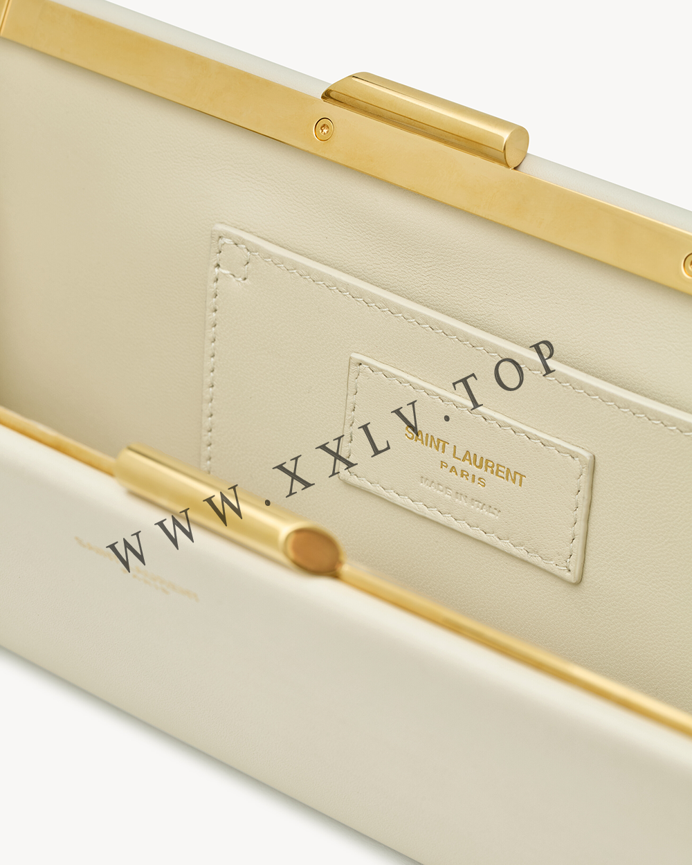 Midnight small clutch in smooth leather - Image 2