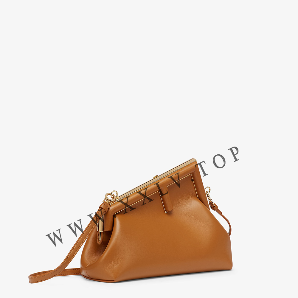 Fendi First Small Brown leather bag - Image 4