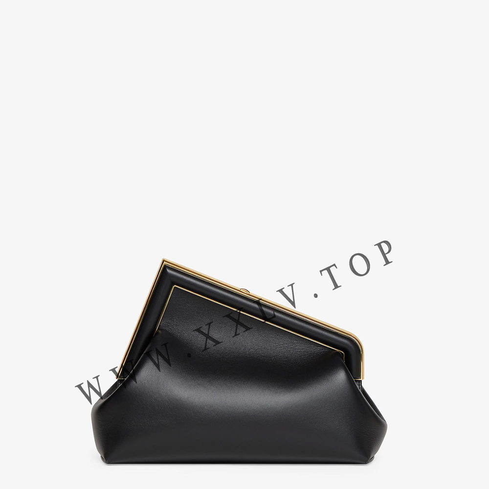 Fendi First Midi Black leather bag - Image 4