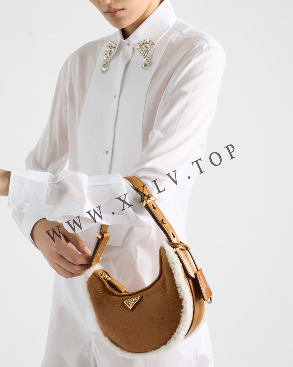 Prada Arqué small shearling shoulder bag - Image 3
