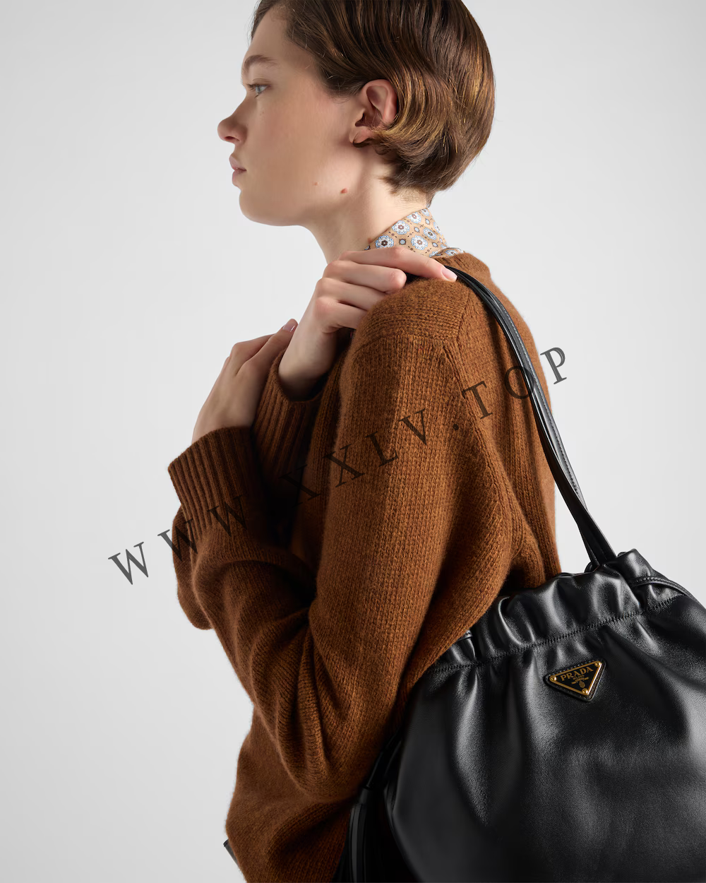 Nappa leather shoulder bag - Image 3