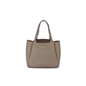 Medium leather tote