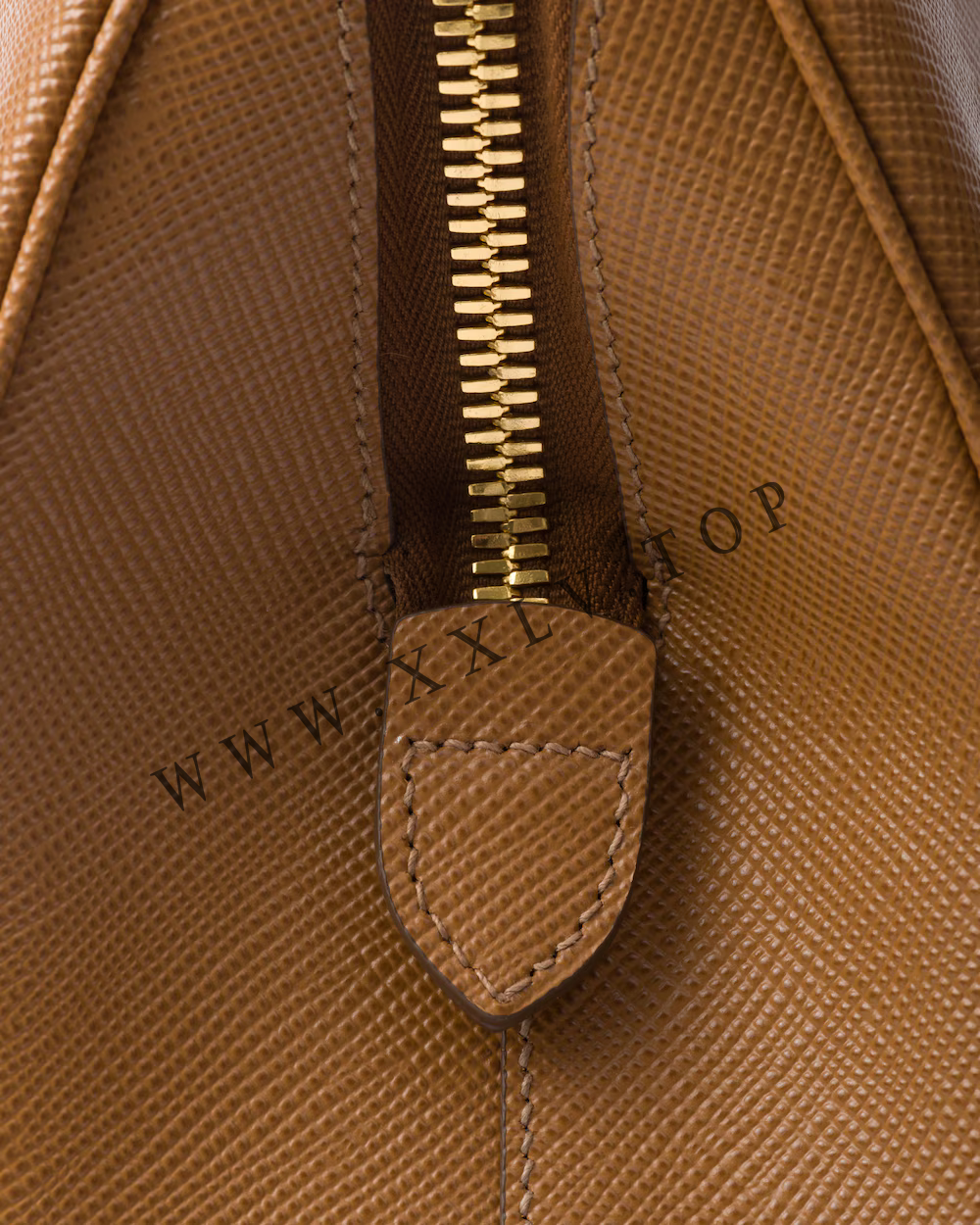 Large Saffiano leather bag - Image 3