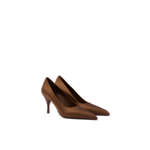 Satin pumps