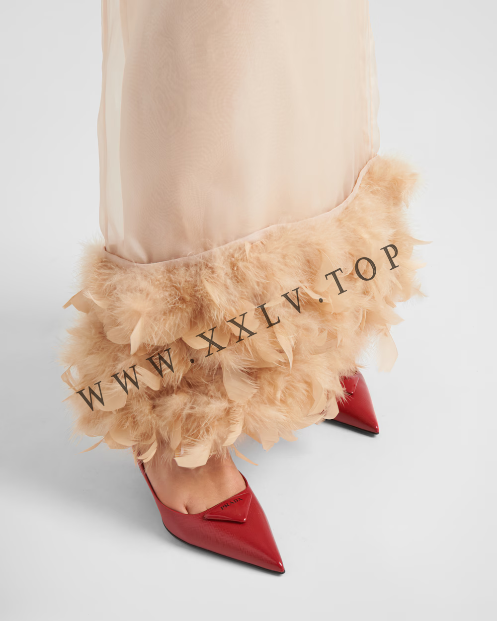 Saffiano patent leather slingback pumps - Image 5