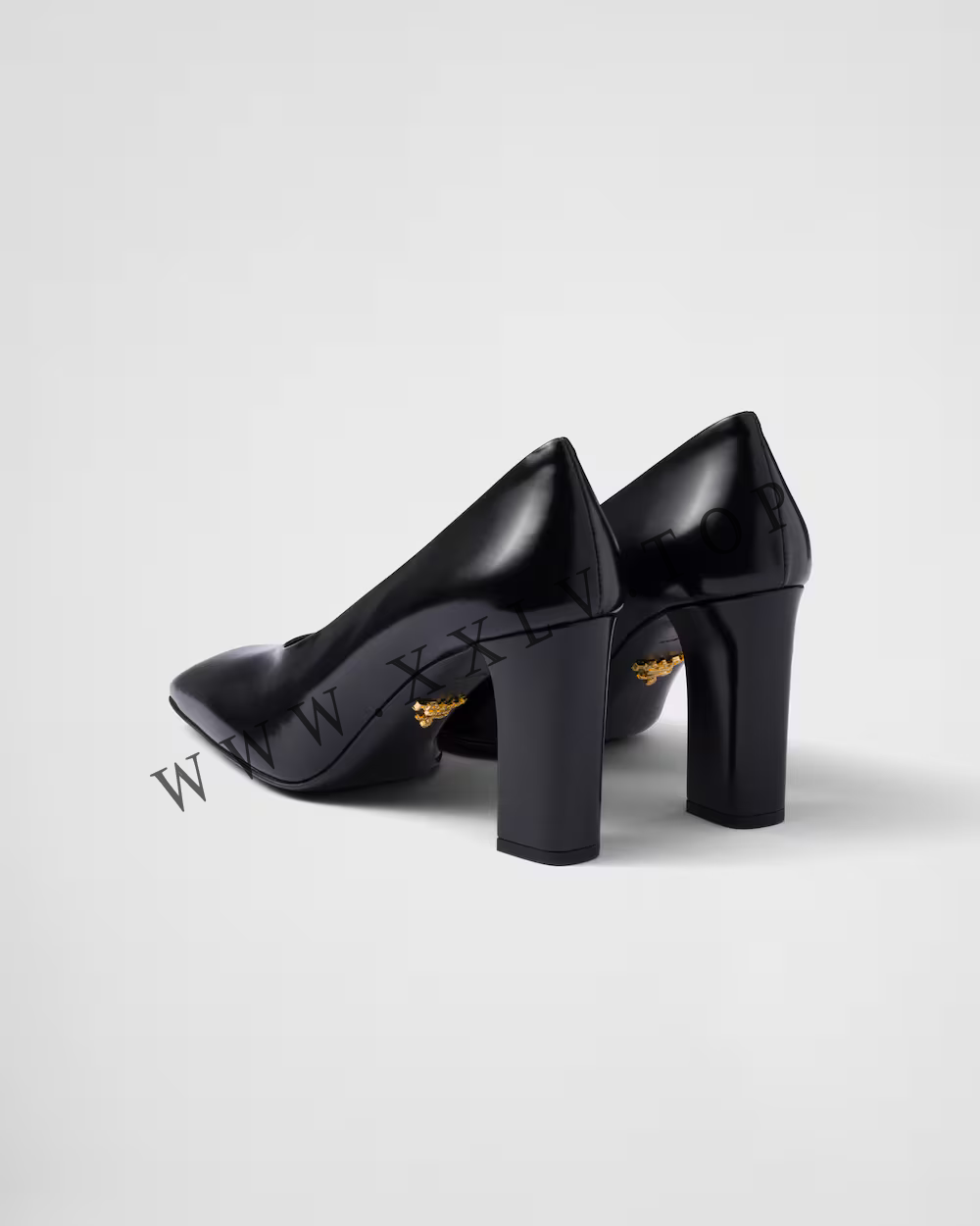 Brushed leather pumps - Image 2