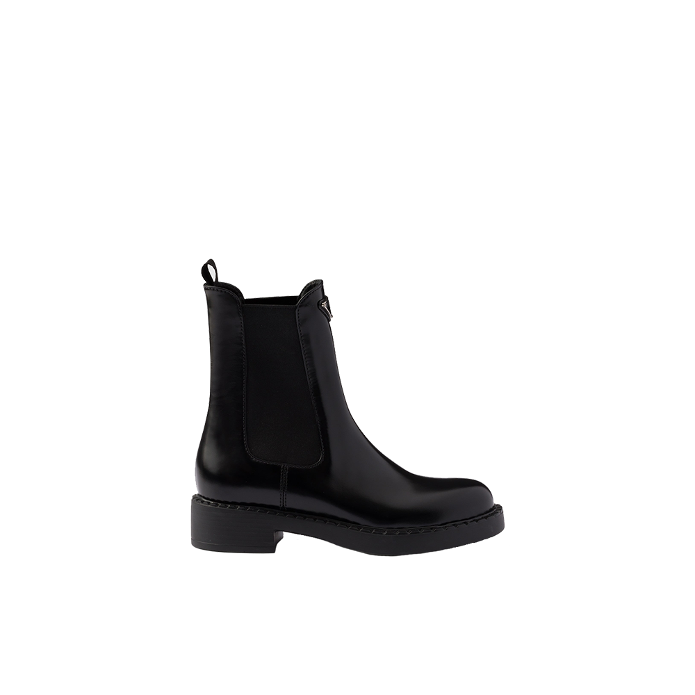 Brushed leather Chelsea boots