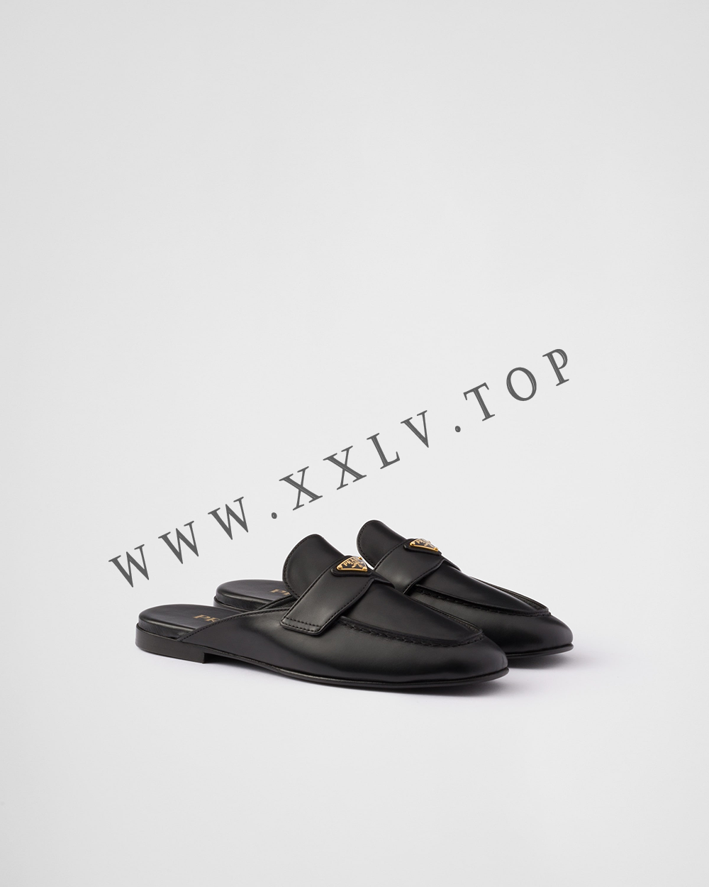Leather slippers - Image 4