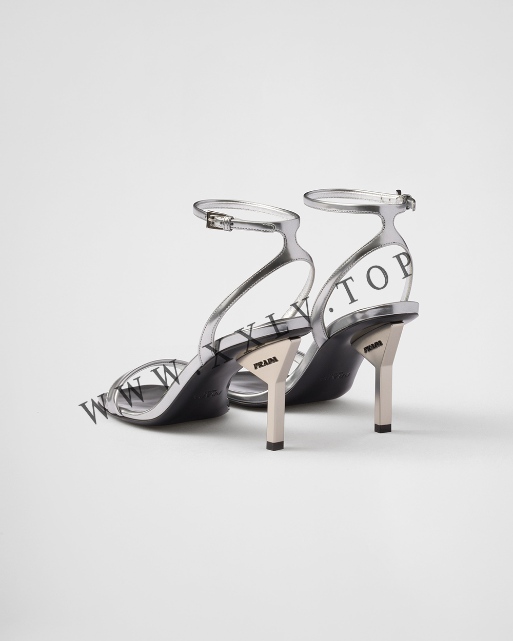 Metallic leather sandals - Image 3
