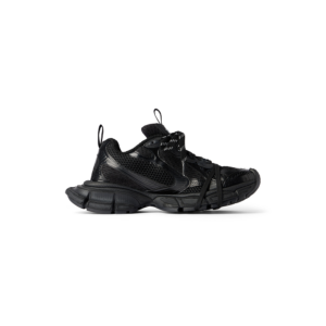 Women's 3xl Sneaker in Black