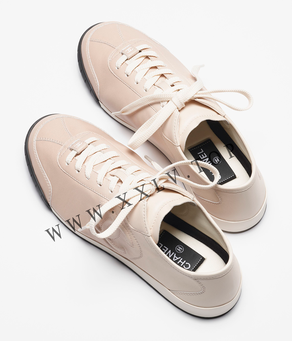 Sneakers - Image 3