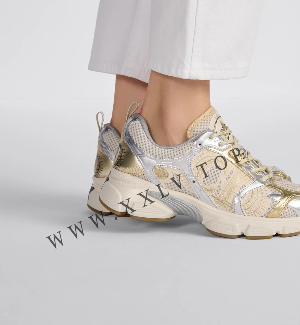 Dior Chrono Sneaker - Image 4