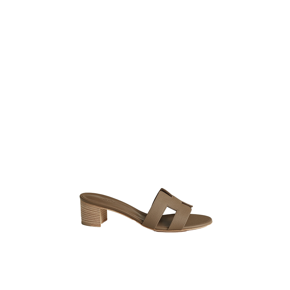 Oasis sandal