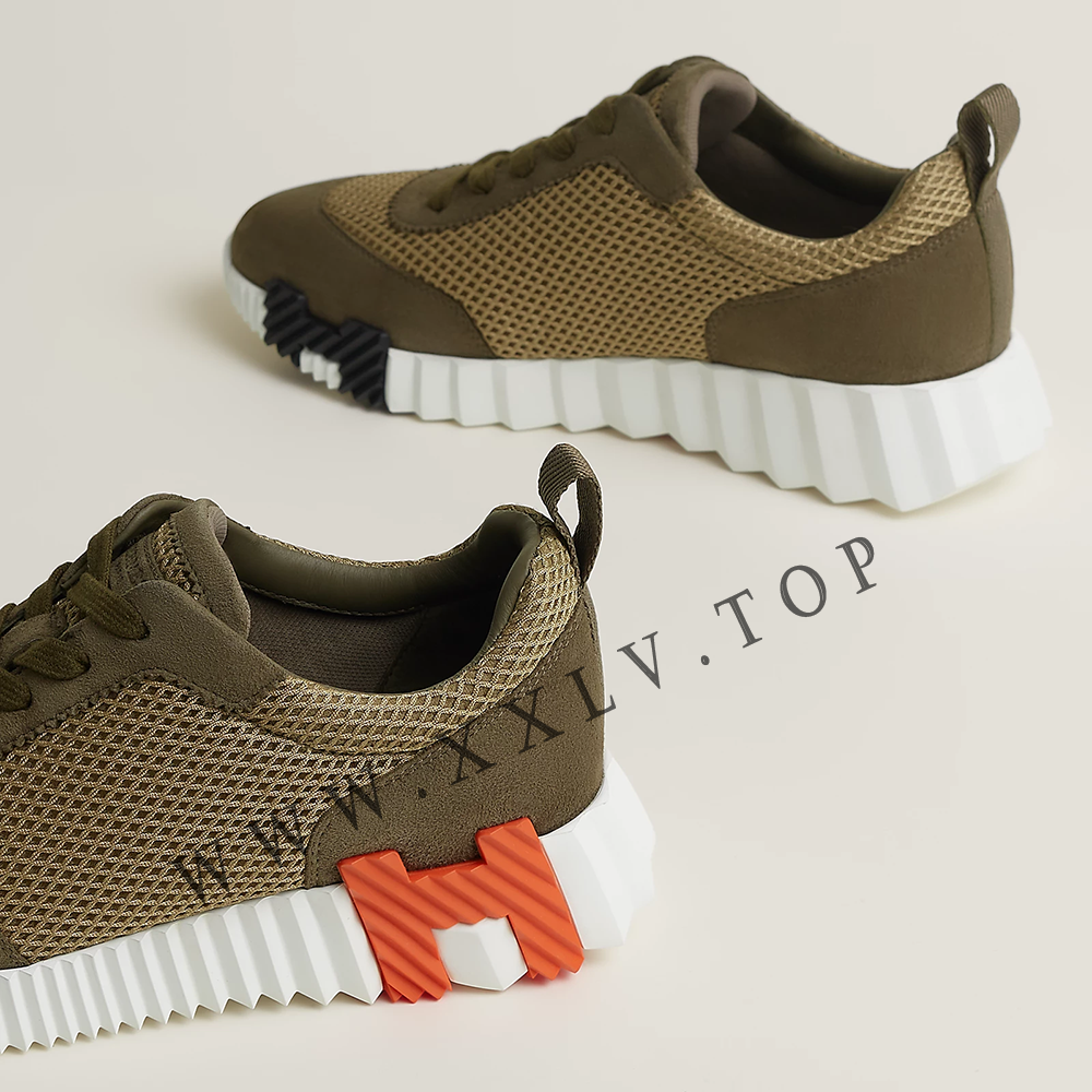 Bouncing sneaker - Image 4