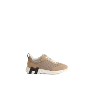 Bouncing sneaker
