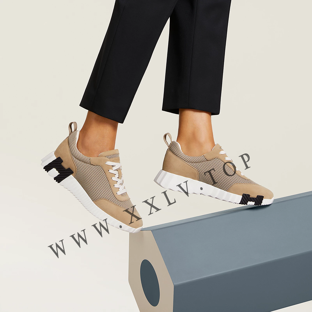 Bouncing sneaker - Image 2