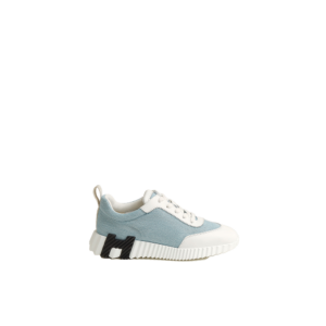 Bouncing sneaker