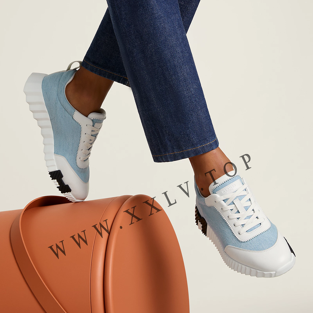 Bouncing sneaker - Image 2