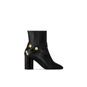 ADAQZ Silhouette Ankle Boot
