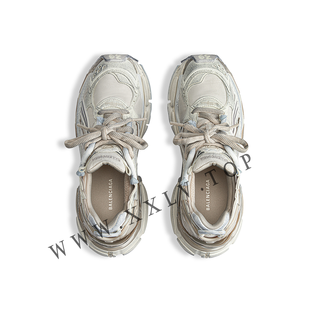Women's Runner Sneaker in Beige - Image 5