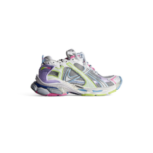 Women's Runner Sneaker in Grey