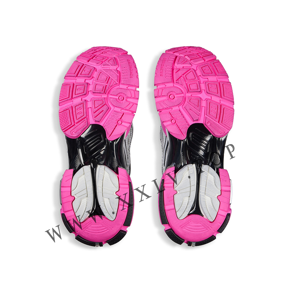 Women's Runner Sneaker in Silver/black/neon-pink - Image 5