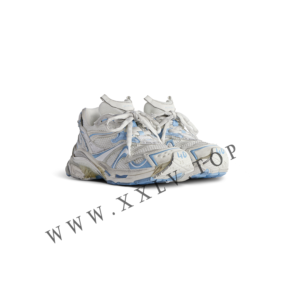 Women's Runner 2.0 Sneaker in White/light Blue/grey - Image 5
