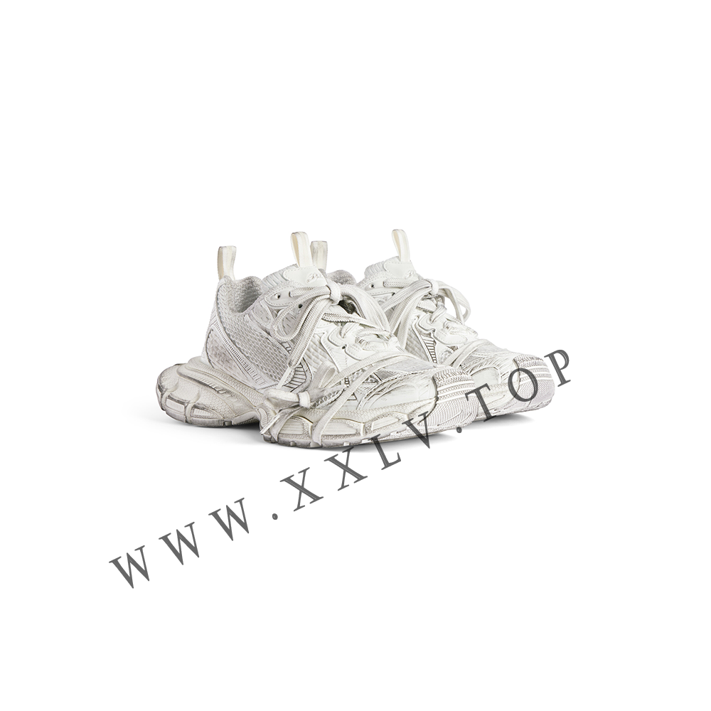 Women's 3xl Sneaker in White - Image 6