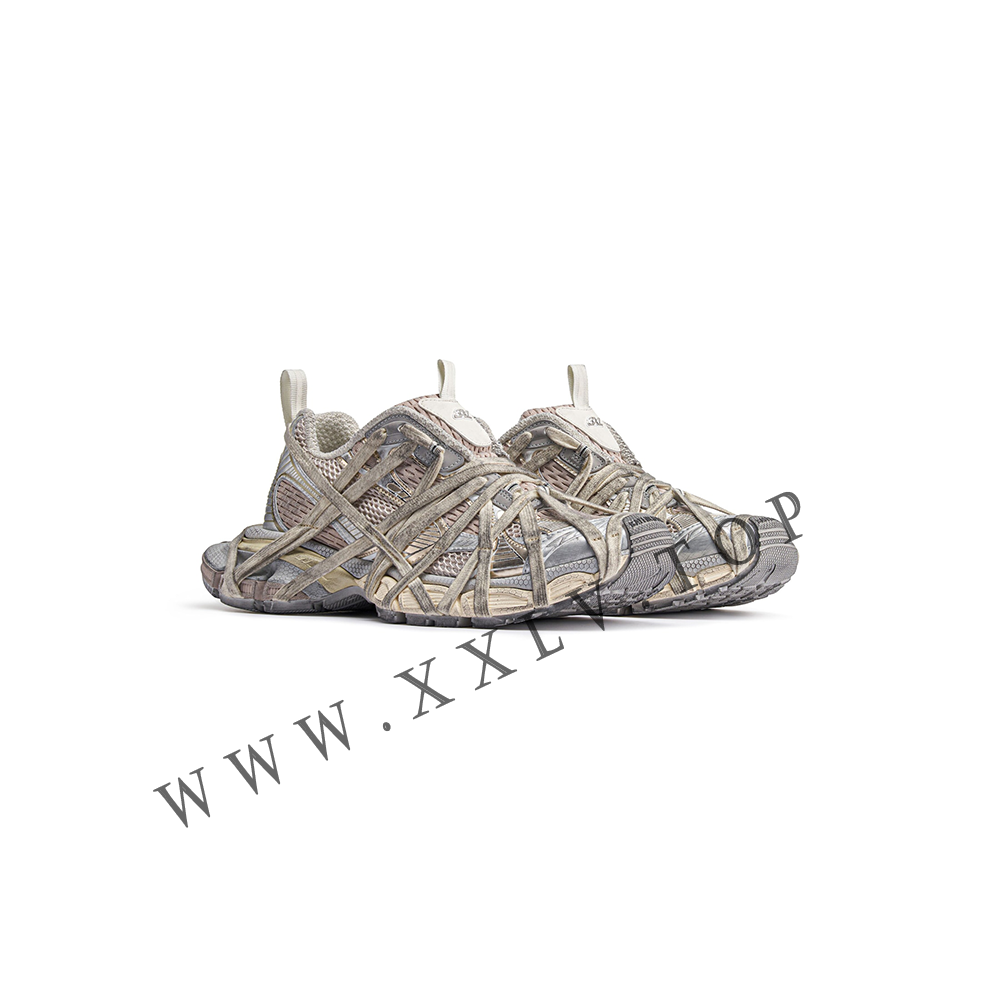 Women's 3xl Extreme Lace Sneaker in Light Beige - Image 3