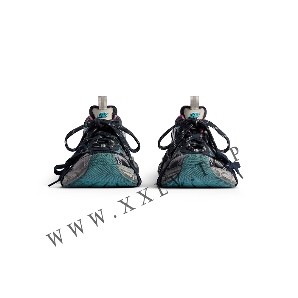 Women's 3xl Sneaker in Grey/blue/pink - Image 3