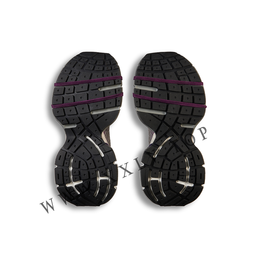 Women's 3xl Sneaker in Purple - Image 3