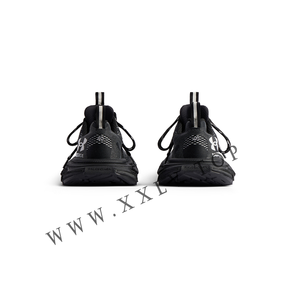 Women's Under ArmourĀ® 3xl Knit Sneaker in Black/white - Image 2