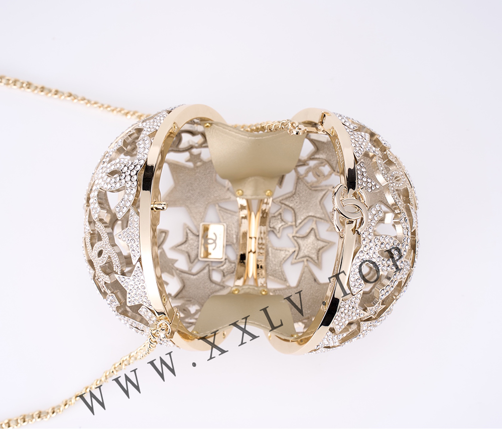 CH - Image 3