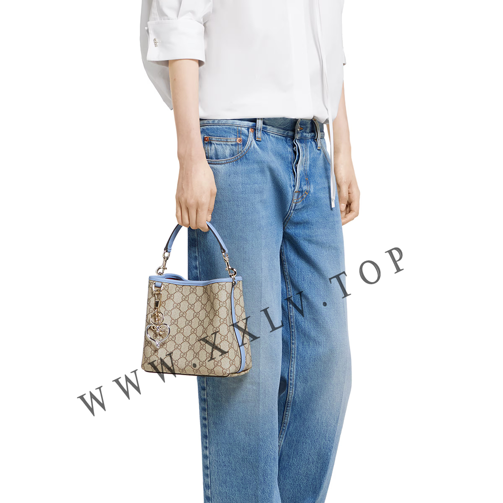 GG Emblem small bucket bag 815118 - Image 4