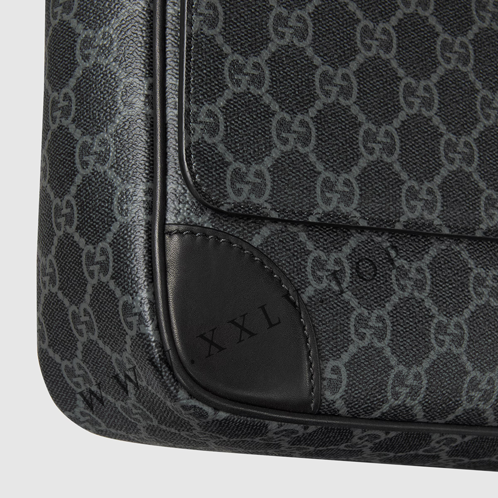 GG Emblem medium crossbody bag 821154 - Image 2