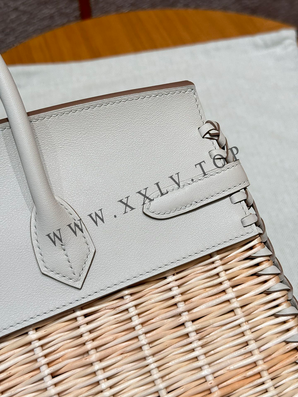 Birkin 25 Picnic bag (25*13*20cm) Pure hand work Woven bamboo frame - Image 3